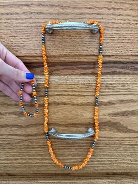 Handcrafted necklace & bracelet set